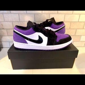 Jordan 1 low Court Purple (size 10)